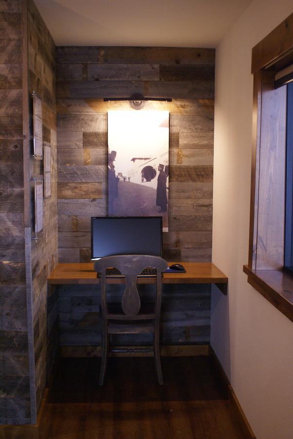 Boarders Inn & Suites By Cobblestone Hotels - Syracuse Esterno foto